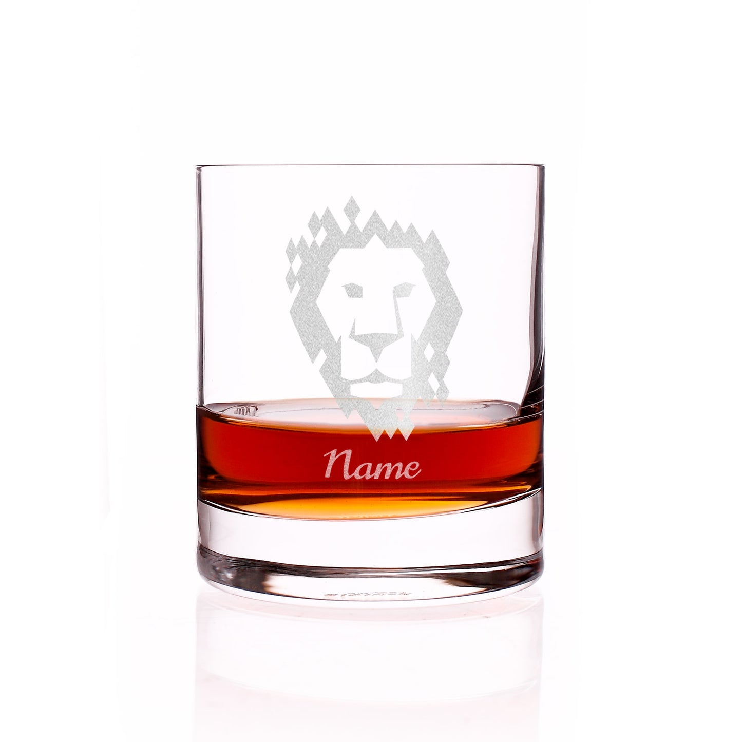 Whiskeyglas mit Löwenkopf