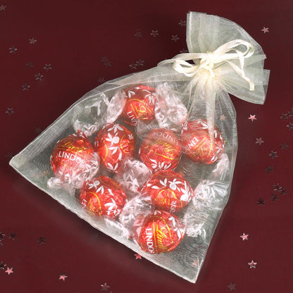 Geschenkset mit Lindor-Kugeln zu Weihnachten