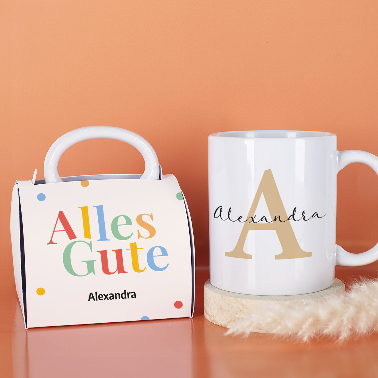 Tasse mit Initiale und Name sowie optionaler Geschenkverpackung