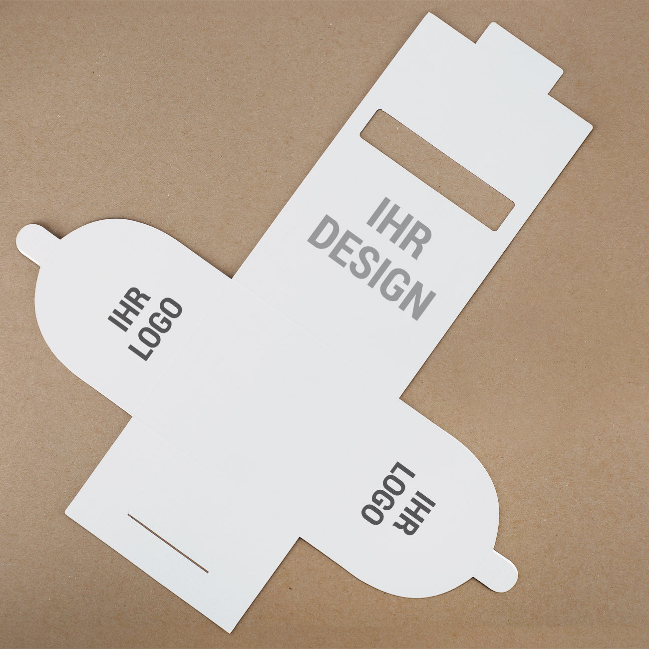 Tasse mit Initiale und Name sowie optionaler Geschenkverpackung