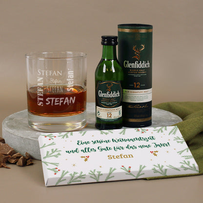 Geschenkset zu Weihnachten mit Glenfiddich, graviertem Glas und Schokolade