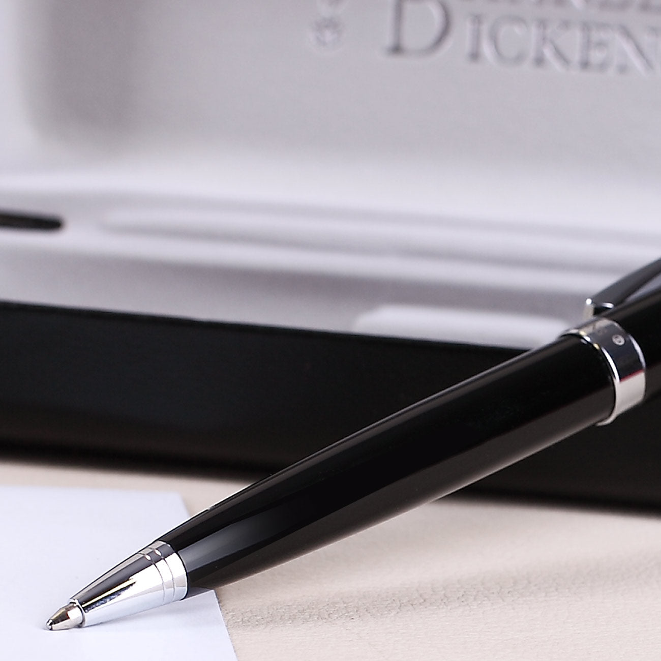 Charles Dickens Kugelschreiber in schwarz mit Gravur