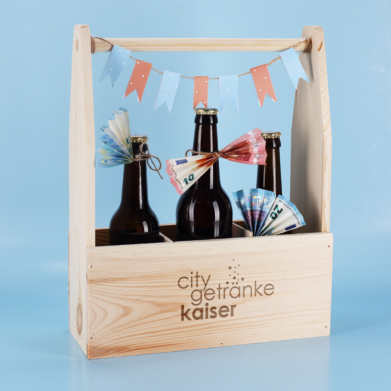 Flaschenträger aus Holz mit Logo graviert