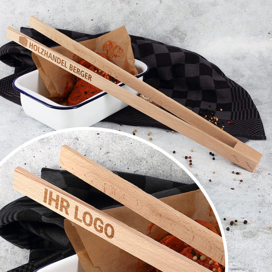 Grillzange aus Holz mit Firmenlogo graviert