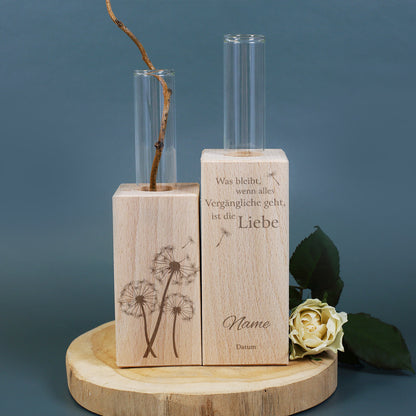 Reagenzglas in Holzvase Trauermotiv "Pusteblume" Beispiel ohne Name und Datum