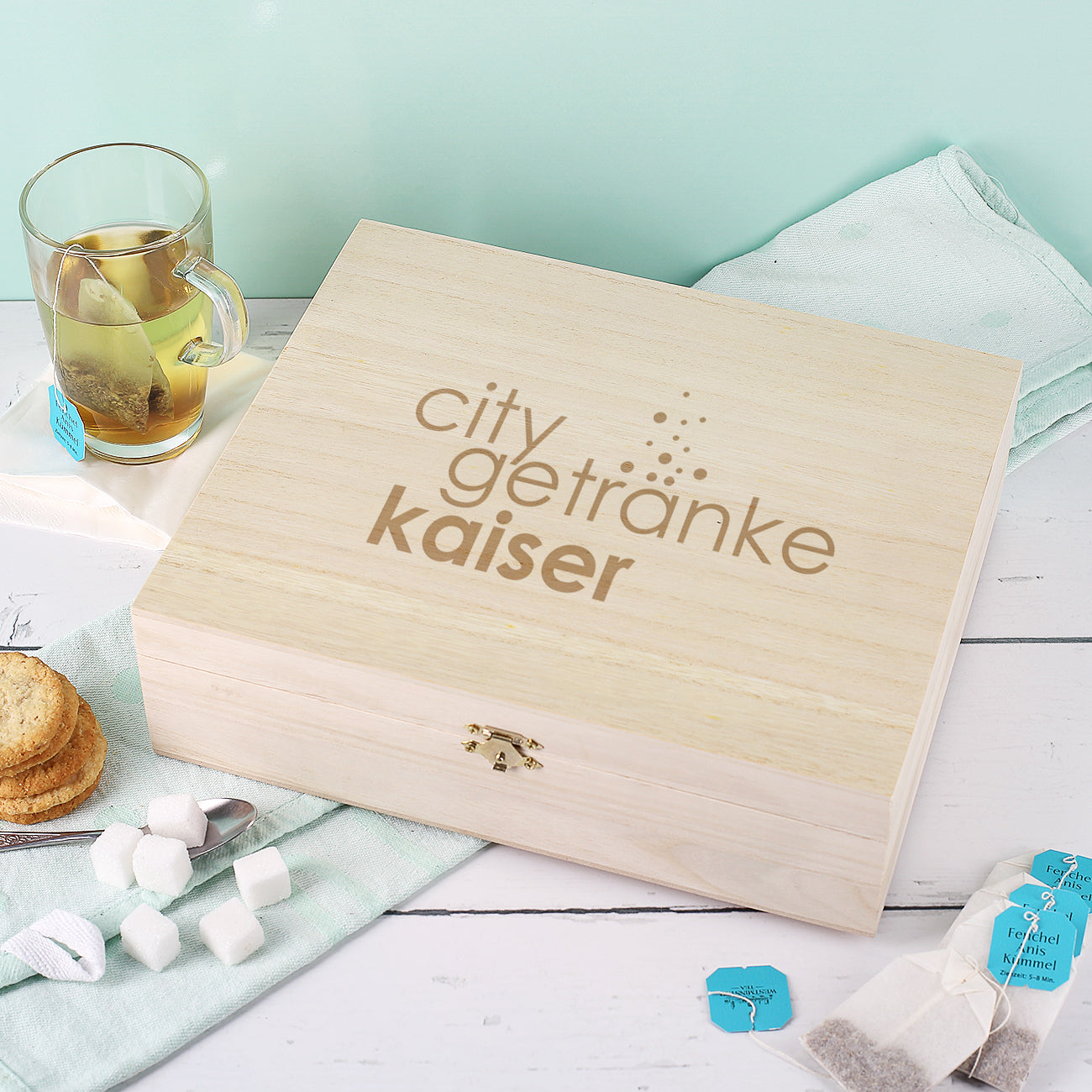 Gravierte Teebox in drei versch. Größen mit Firmenlogo