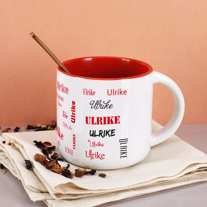 Großer Kaffeepott mit Name in verschiedenen Schriftarten bedruckt