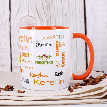 Namenstasse in verschiedenen Schriftarten mit Logo