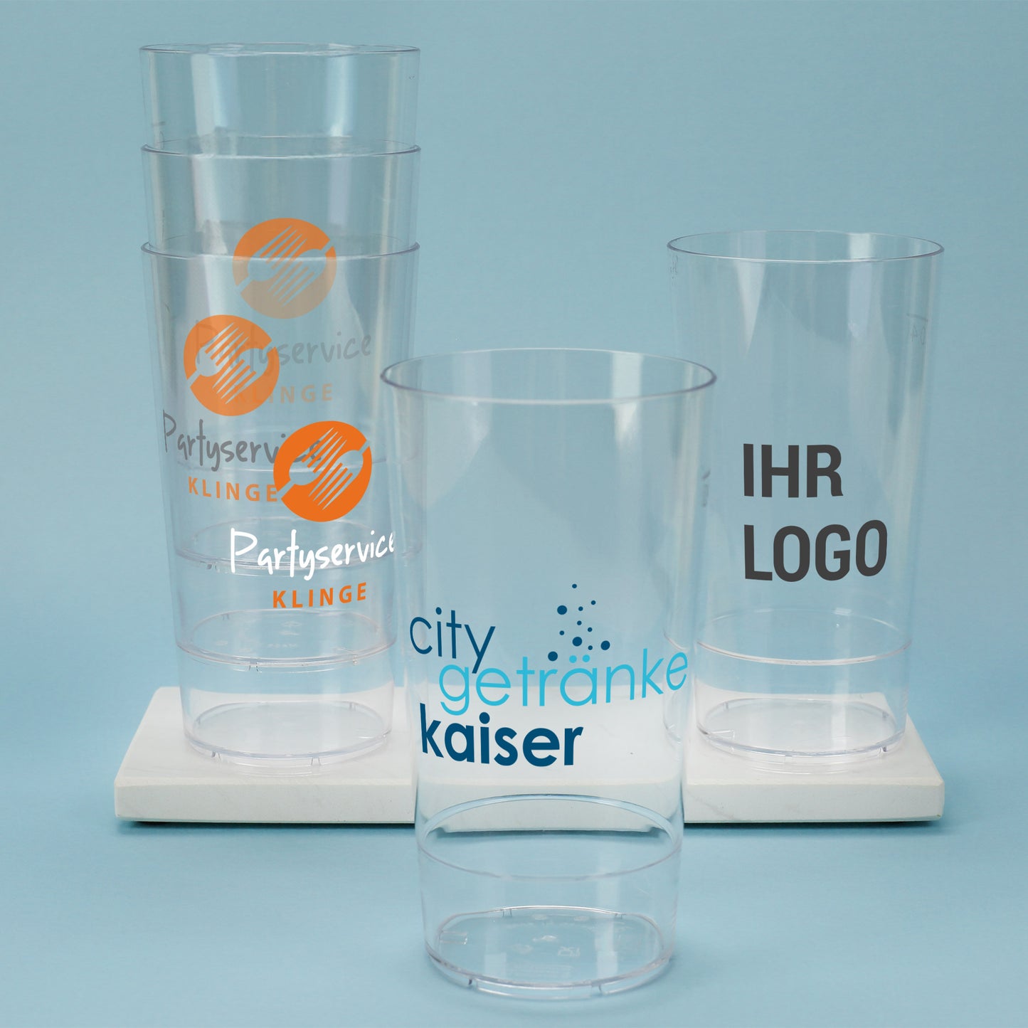 Bedruckter Stapelbecher mit Firmenlogo