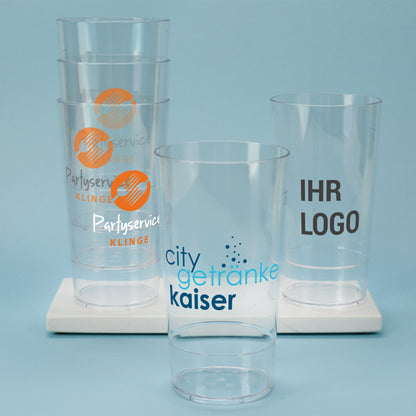 Bedruckter Stapelbecher mit Firmenlogo