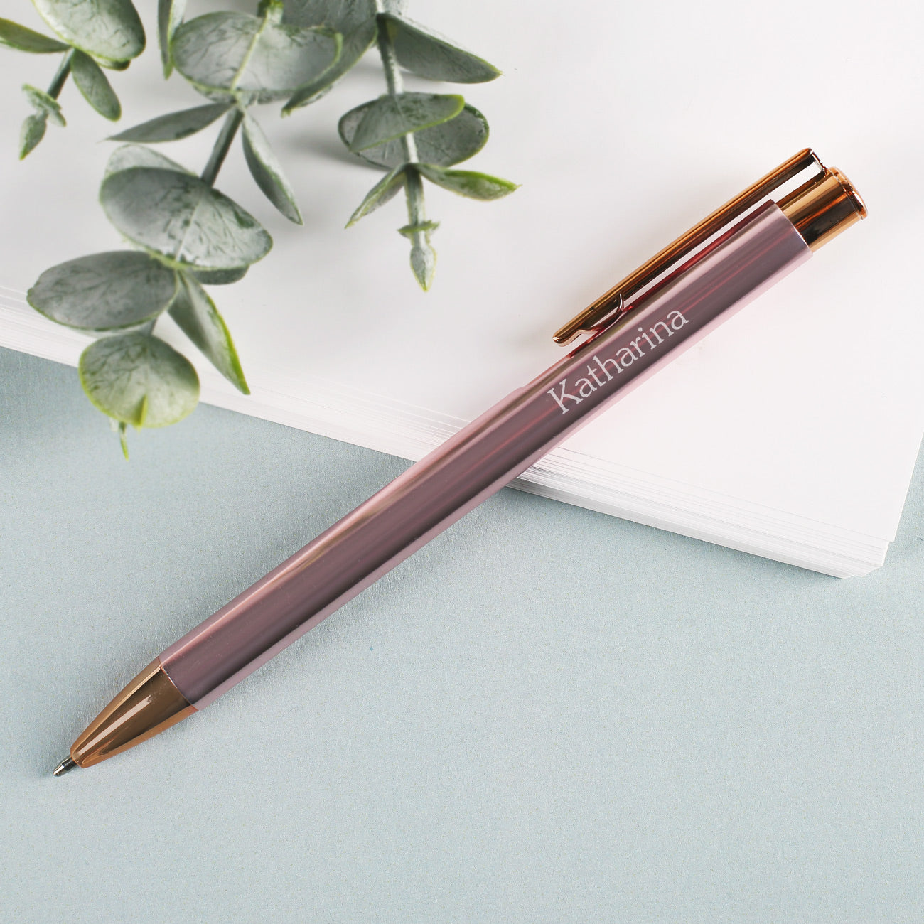 Kugelschreiber mit Namensgravur in rosa oder grau