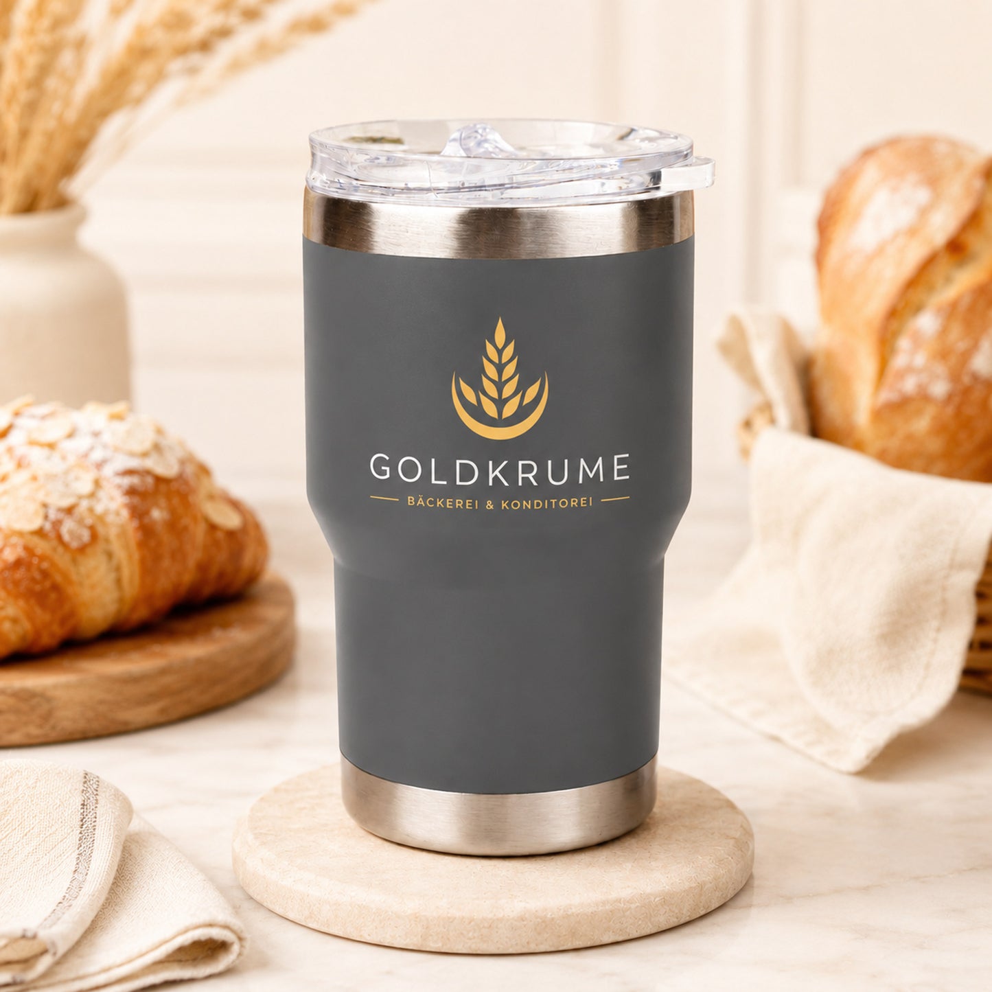 Personalisierter Thermobecher mit Firmenlogo