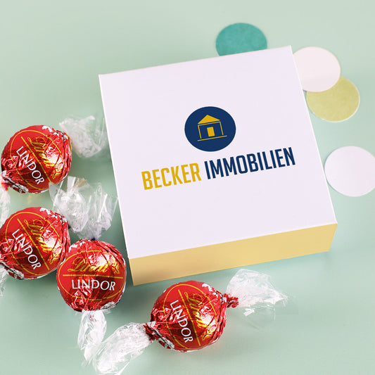 4 Lindor Kugeln in individueller Geschenkverpackung mit Logo