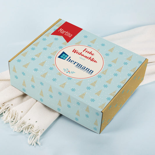 Weihnachtliche XL Geschenkverpackung mit Logo und Name