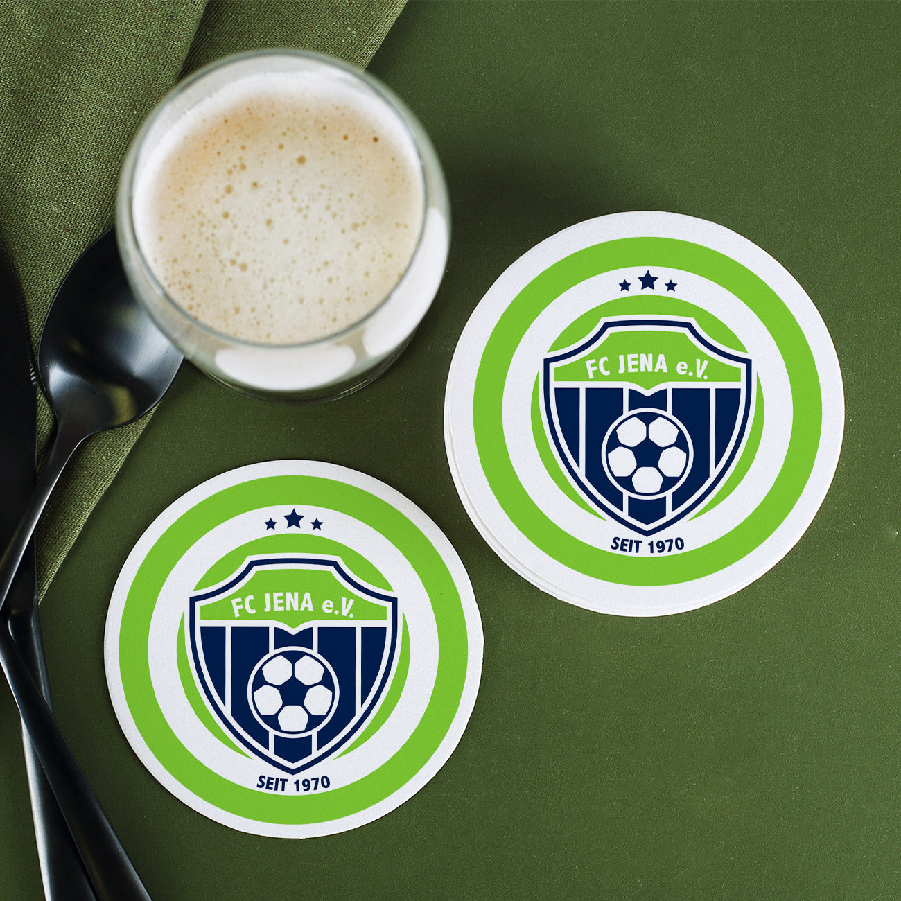 Bierdeckel aus Pappe mit Logo