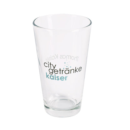 Bedrucktes Trinkglas mit Name und Logo