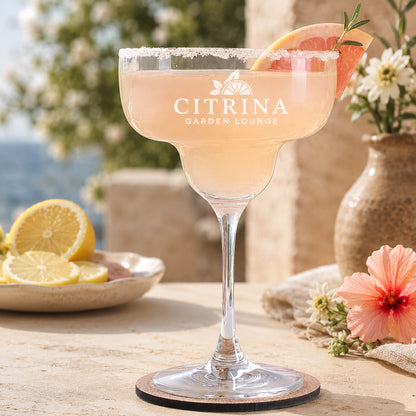 Margaritaglas mit Logo