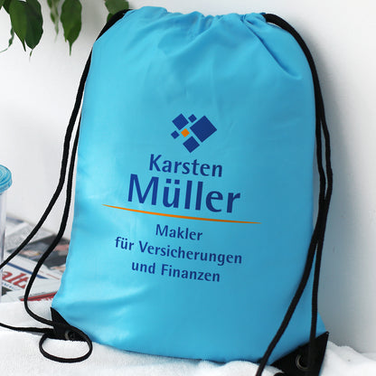Bedruckter Turnbeutel mit Firmenlogo in versch. Farben