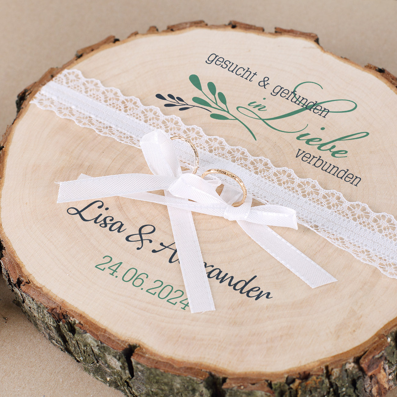 Baumscheibe als Ringkissen Gesucht & Gefunden Motiv