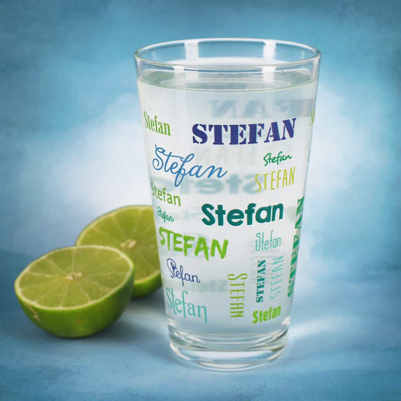 Bedrucktes Trinkglas mit Name