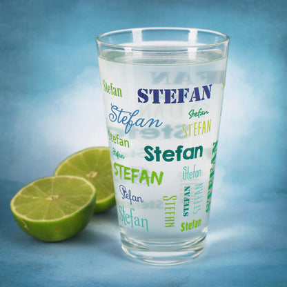 Bedrucktes Trinkglas mit Name