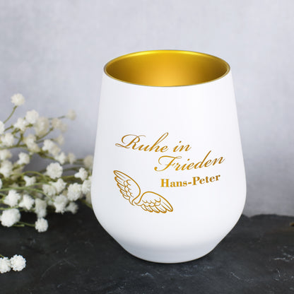 Weißes Windlicht "Ruhe in Frieden" mit Name und Engelsflügeln