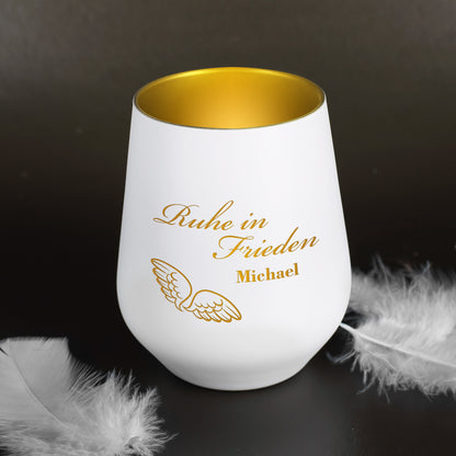 Weißes Windlicht "Ruhe in Frieden" mit Name und Engelsflügeln