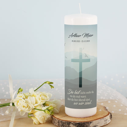 Gedenkkerze "Du bist, wo wir sind" mit Name