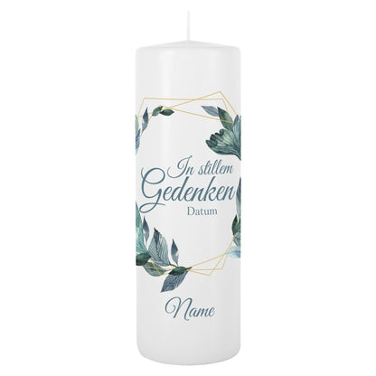 Trauerkerze mit modernem Blätterkranz, Name und Lebensdaten