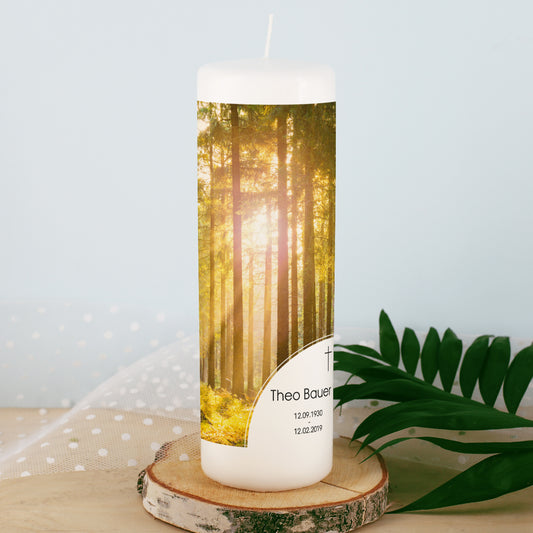 Kerze zum Gedenken mit Name - Wald