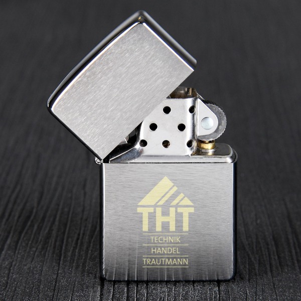 Original Zippo Feuerzeug mit Gravur des Firmenlogos inkl. Geschenkverpackung